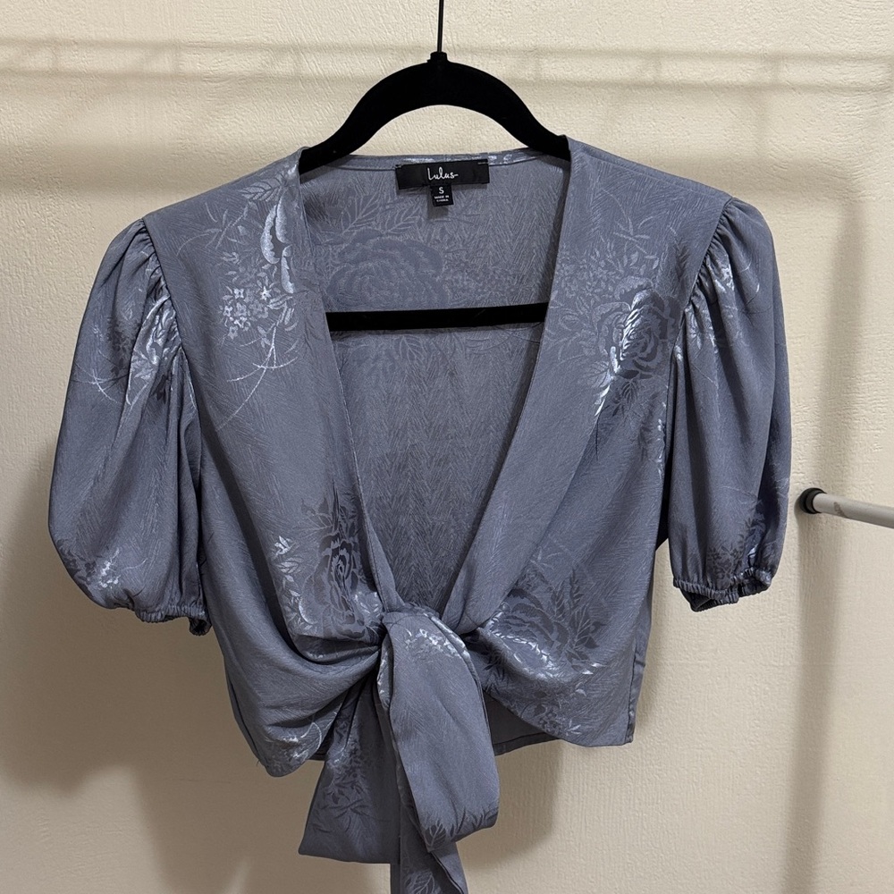 Lulu's Slate Blue Puff Sleeve Tie-Front Cropped Blouse